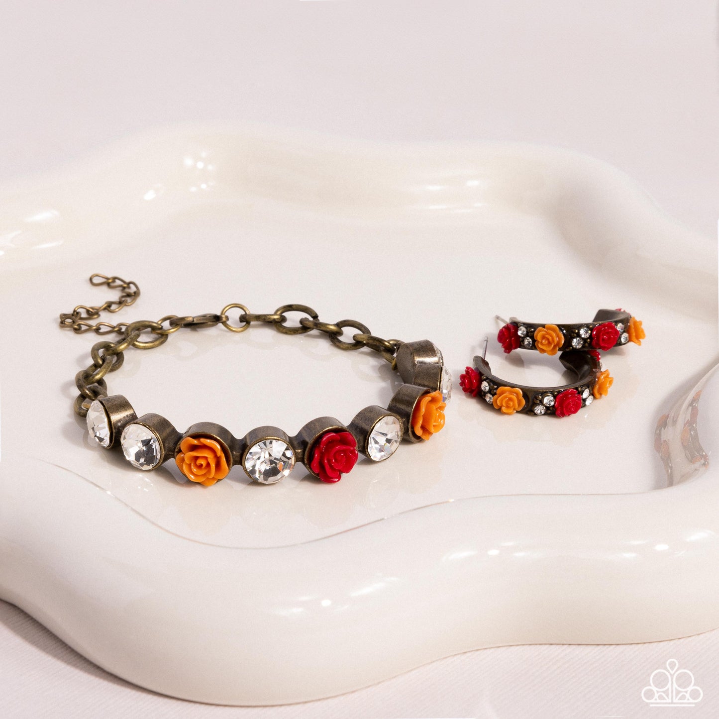 Reawakening Relic - brass - Paparazzi complete set