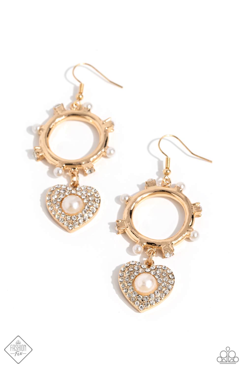Romantic Relic - gold - Paparazzi earrings