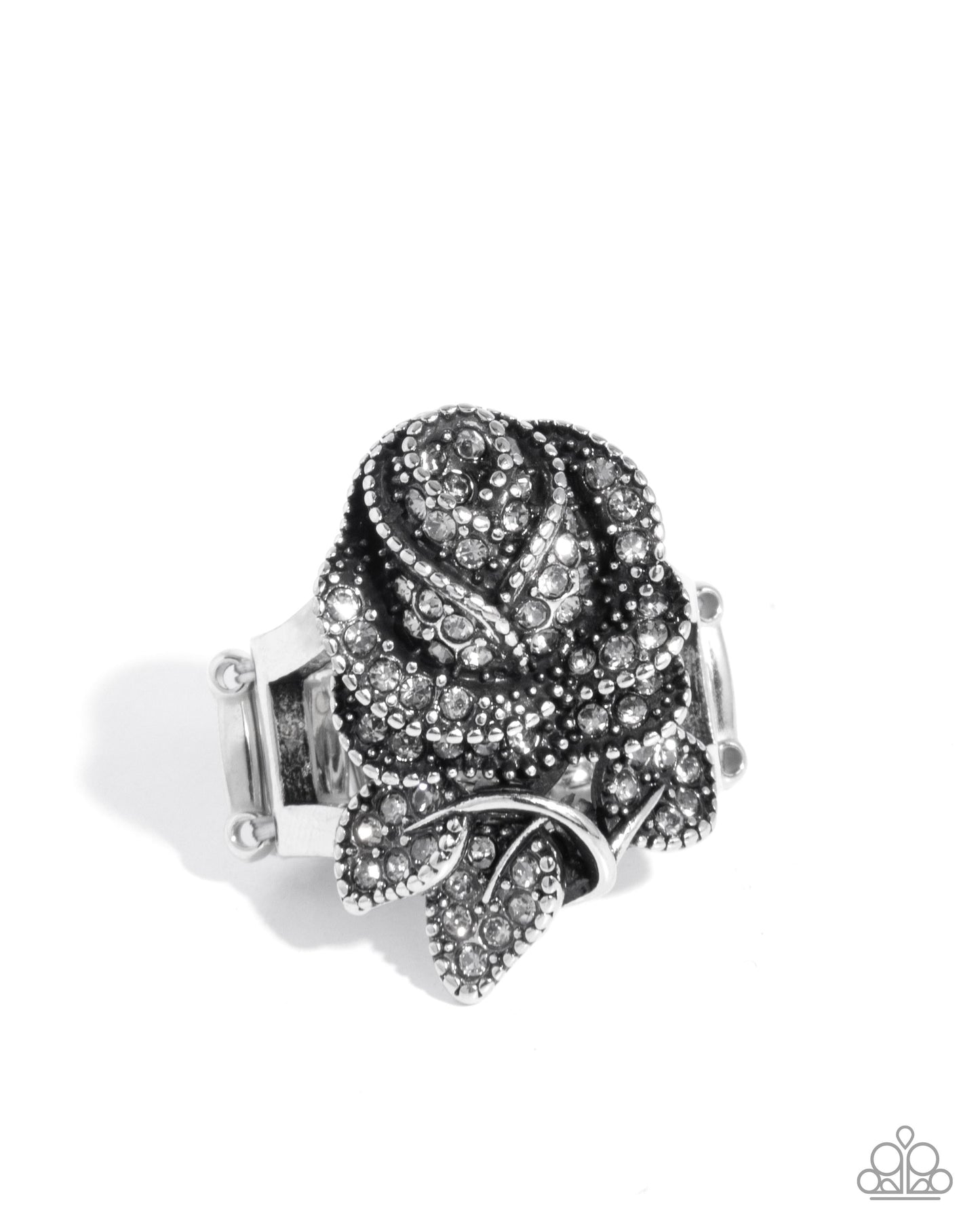 Rosy Residence - silver - Paparazzi ring