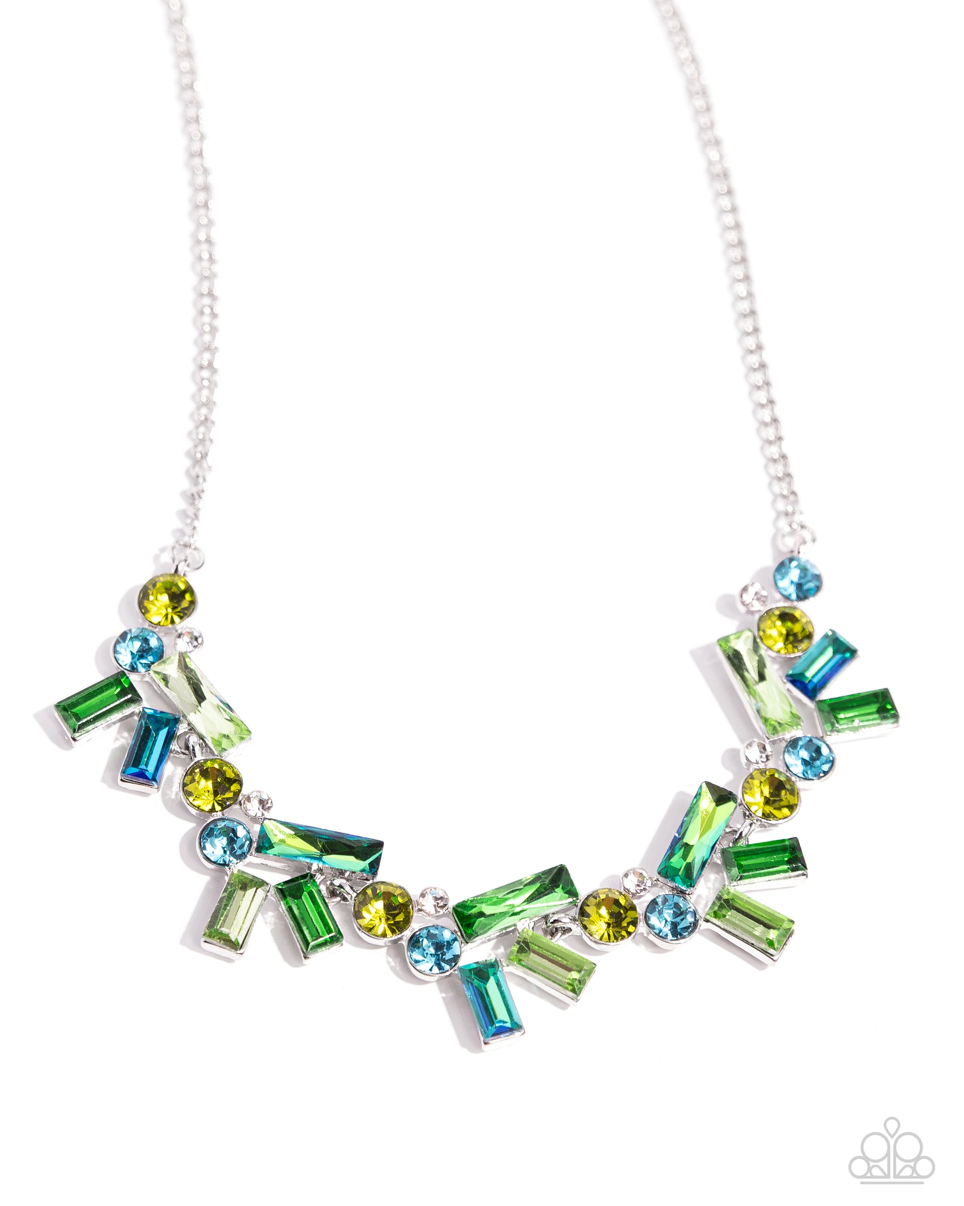 Serene Statement - green - Paparazzi necklace