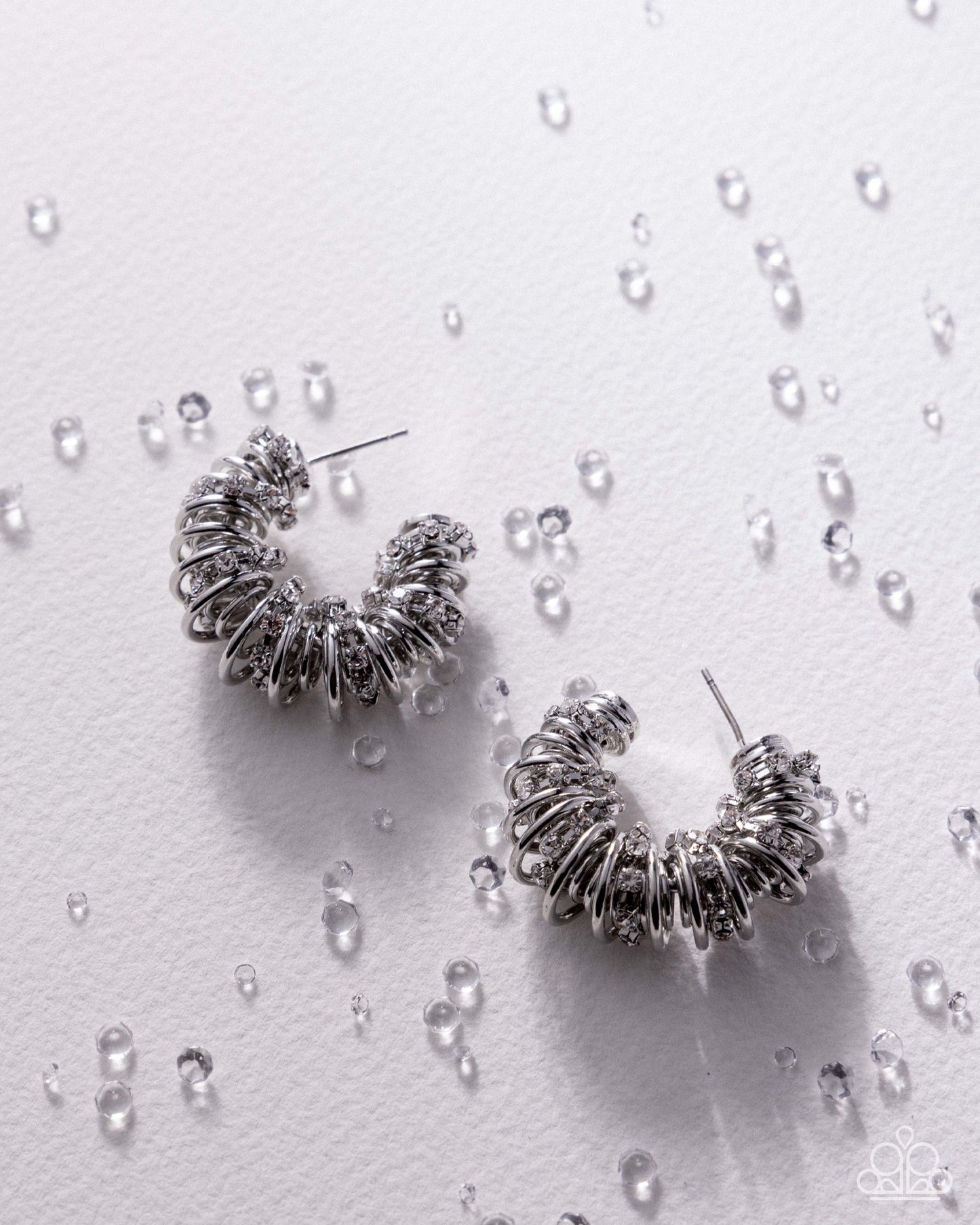 Serrated Sophistication - white - Paparazzi earrings