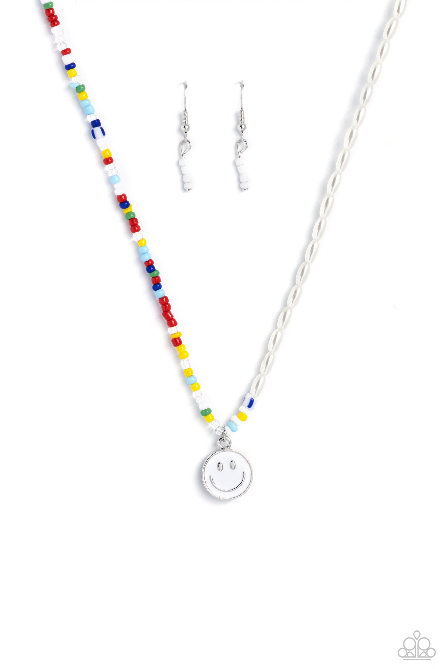 Smiling Showdown - white - Paparazzi necklace