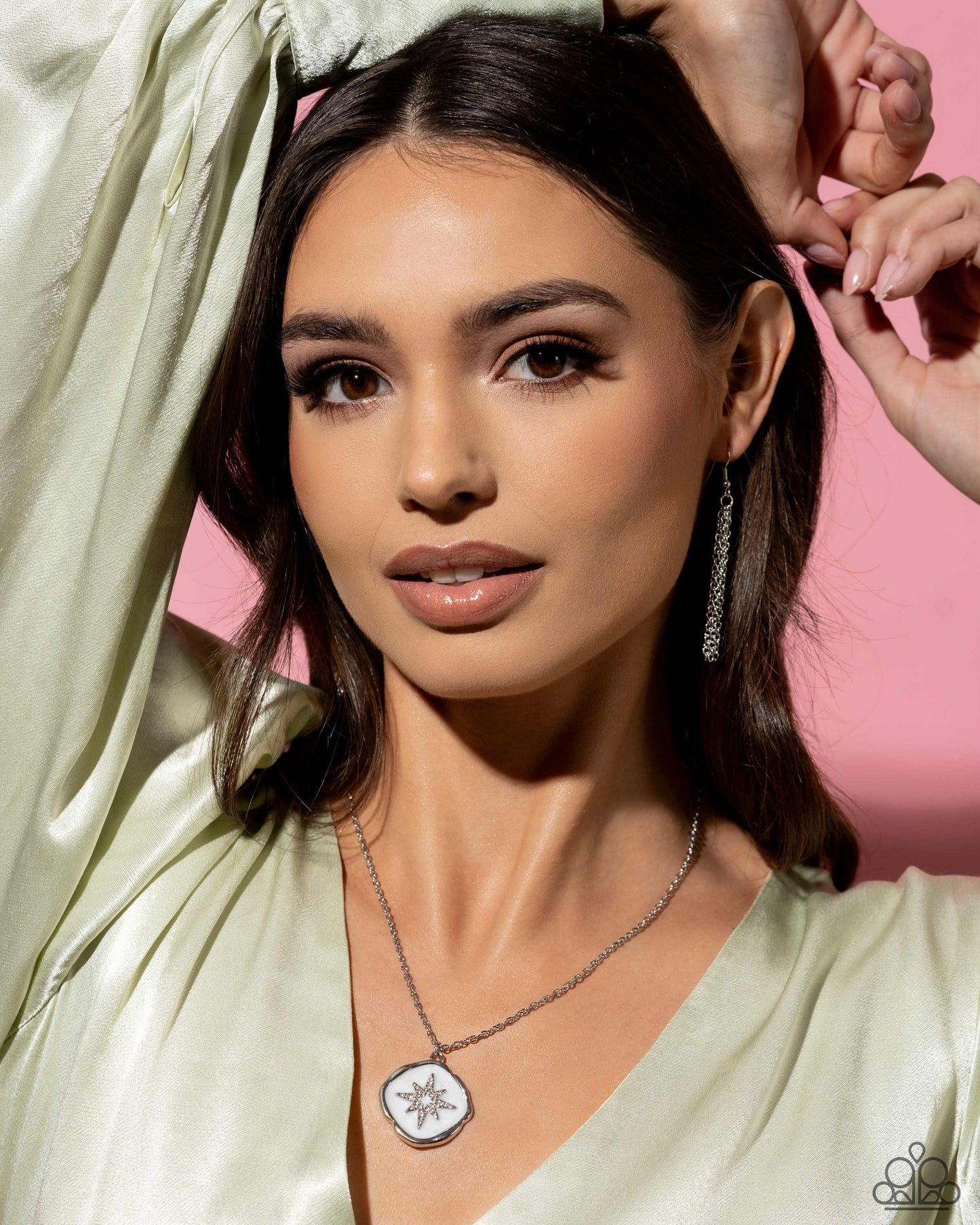 Soaring Stars - white - Paparazzi necklace