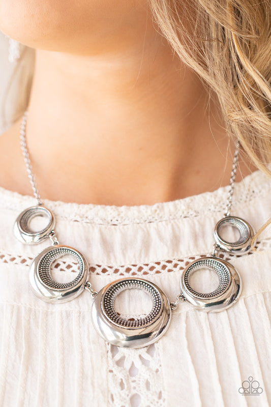 Solar Cycle - silver - Paparazzi necklace