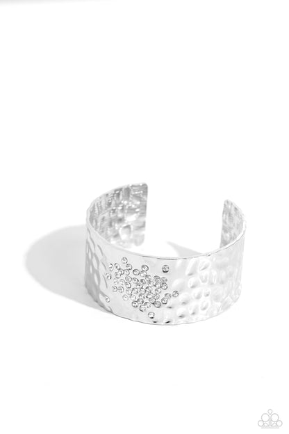 Speckled Sparkle - white - Paparazzi bracelet