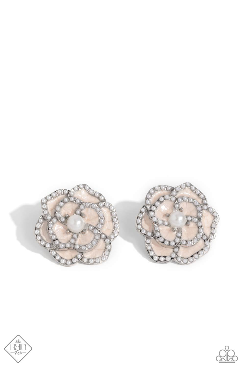 Suave Sensation - white - Paparazzi earrings