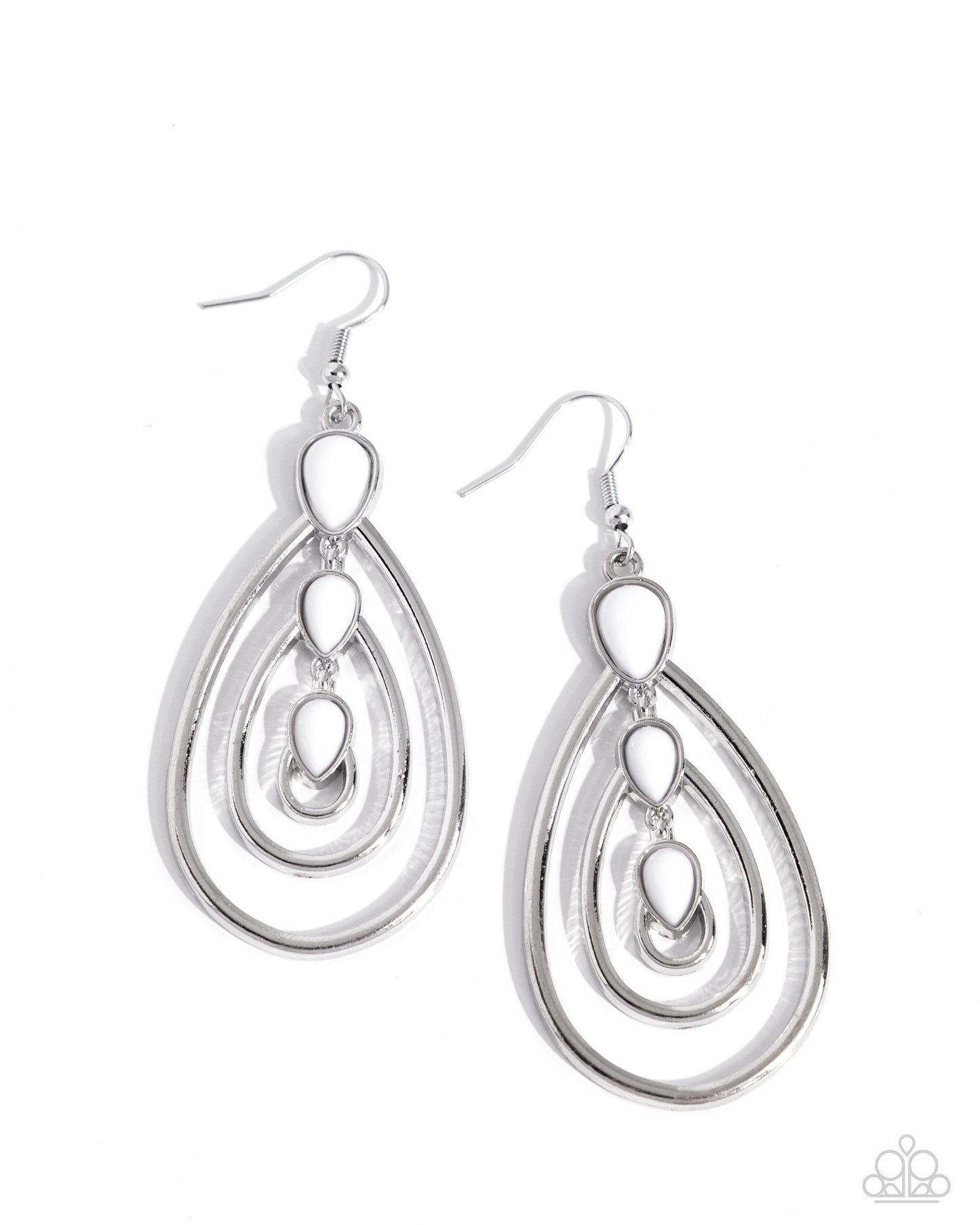Sweat and TIERS - white - Paparazzi earrings