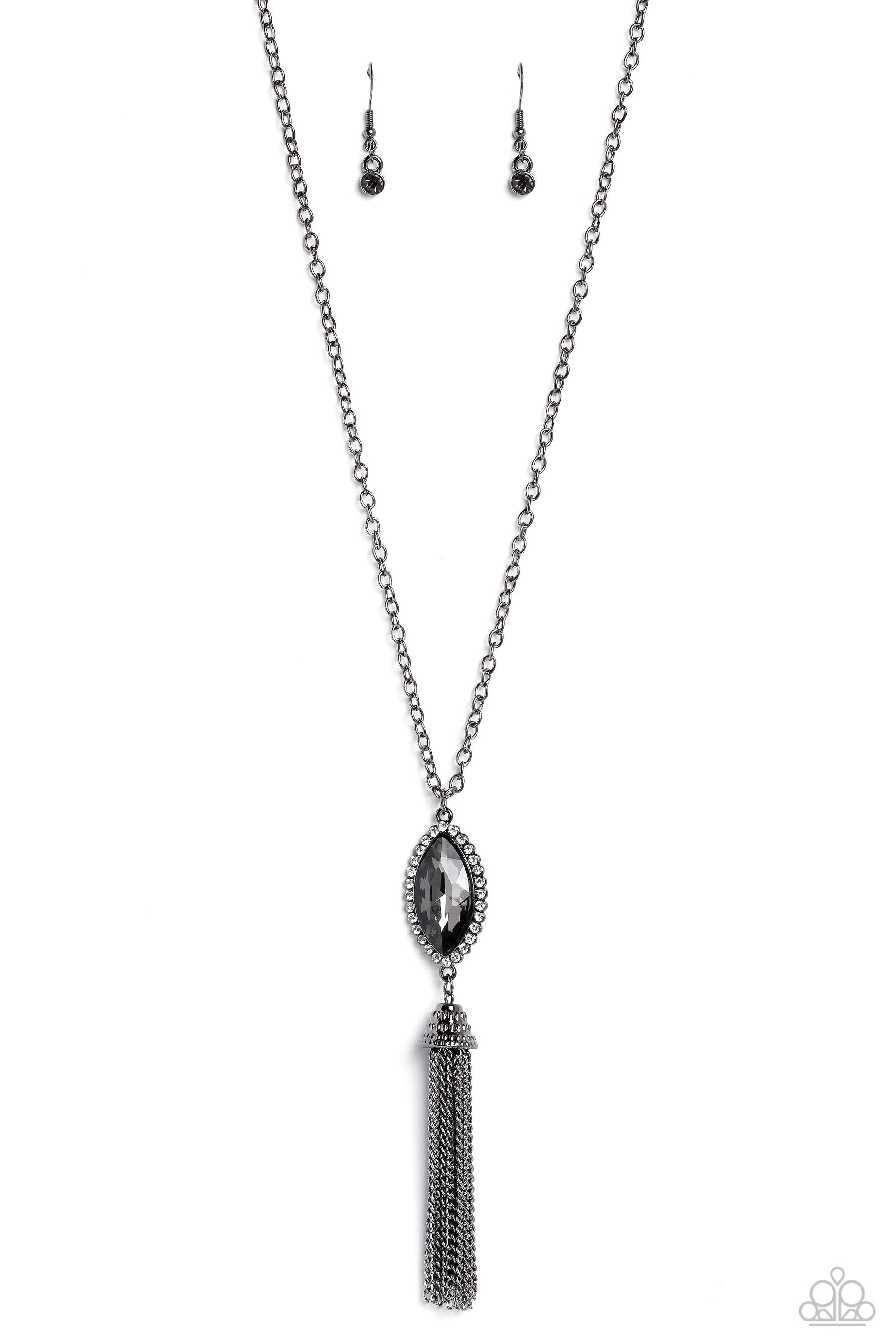 Tassel Tabloid - black - Paparazzi necklace