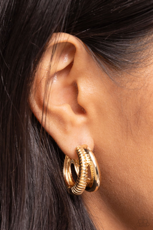 Textured Tremolo - gold - Paparazzi earrings