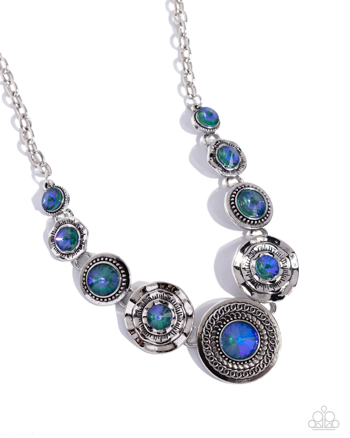 Treasure Chest Couture - green - Paparazzi necklace