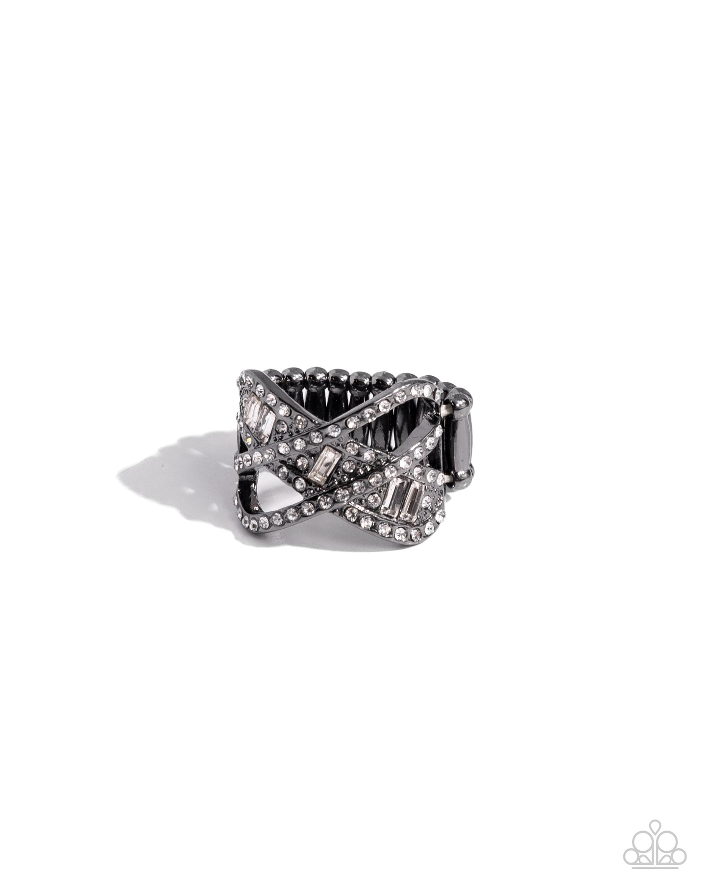 Triple Threat Twinkle - black - Paparazzi ring