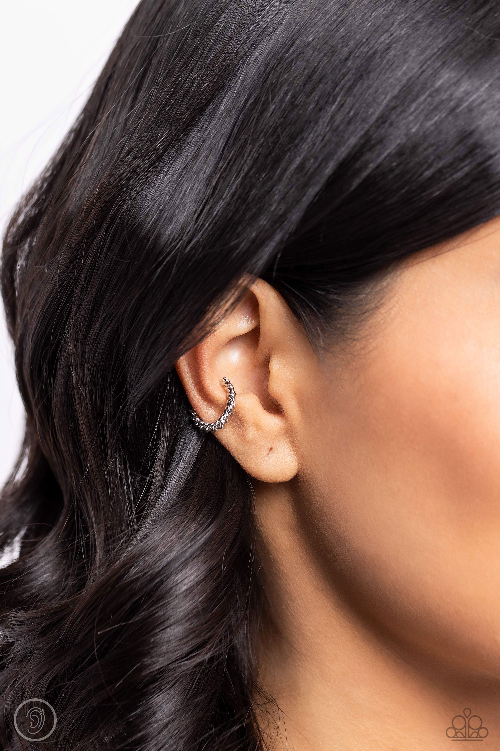 Twisted Travel - silver - Paparazzi ear cuff – JewelryBlingThing