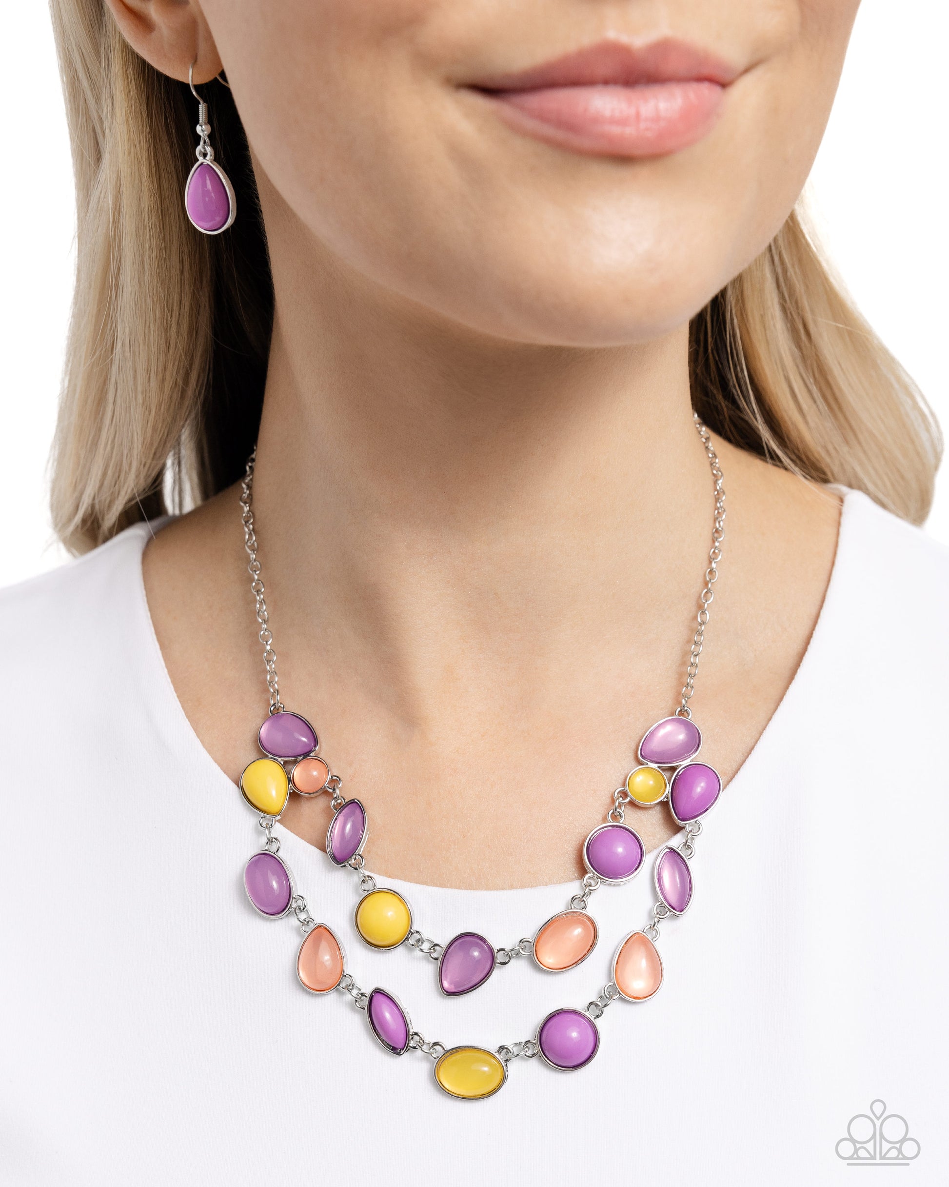Variety Vogue - purple - Paparazzi necklace