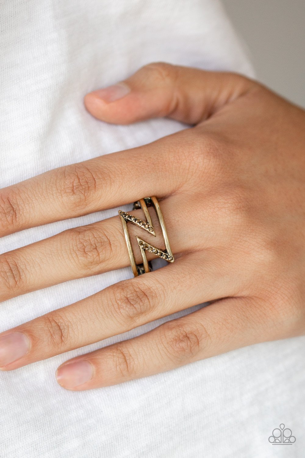 5th Avenue Flash-brass-Paparazzi ring