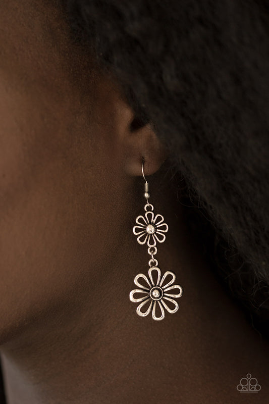 A Date with Daisies - silver - Paparazzi earrings