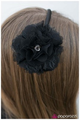 A Date with Destiny - Paparazzi Headband