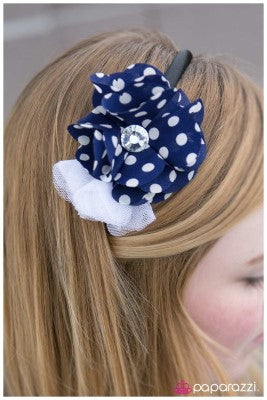 A Difference Of Opinion - Paparazzi headband