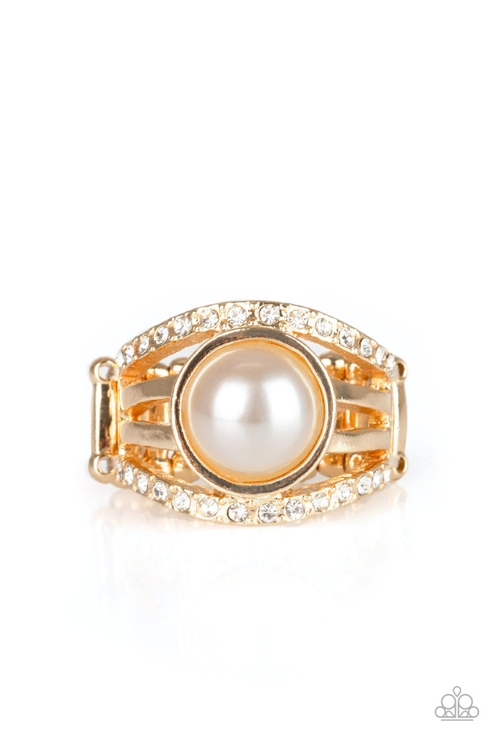 A Big Break - gold - Paparazzi ring