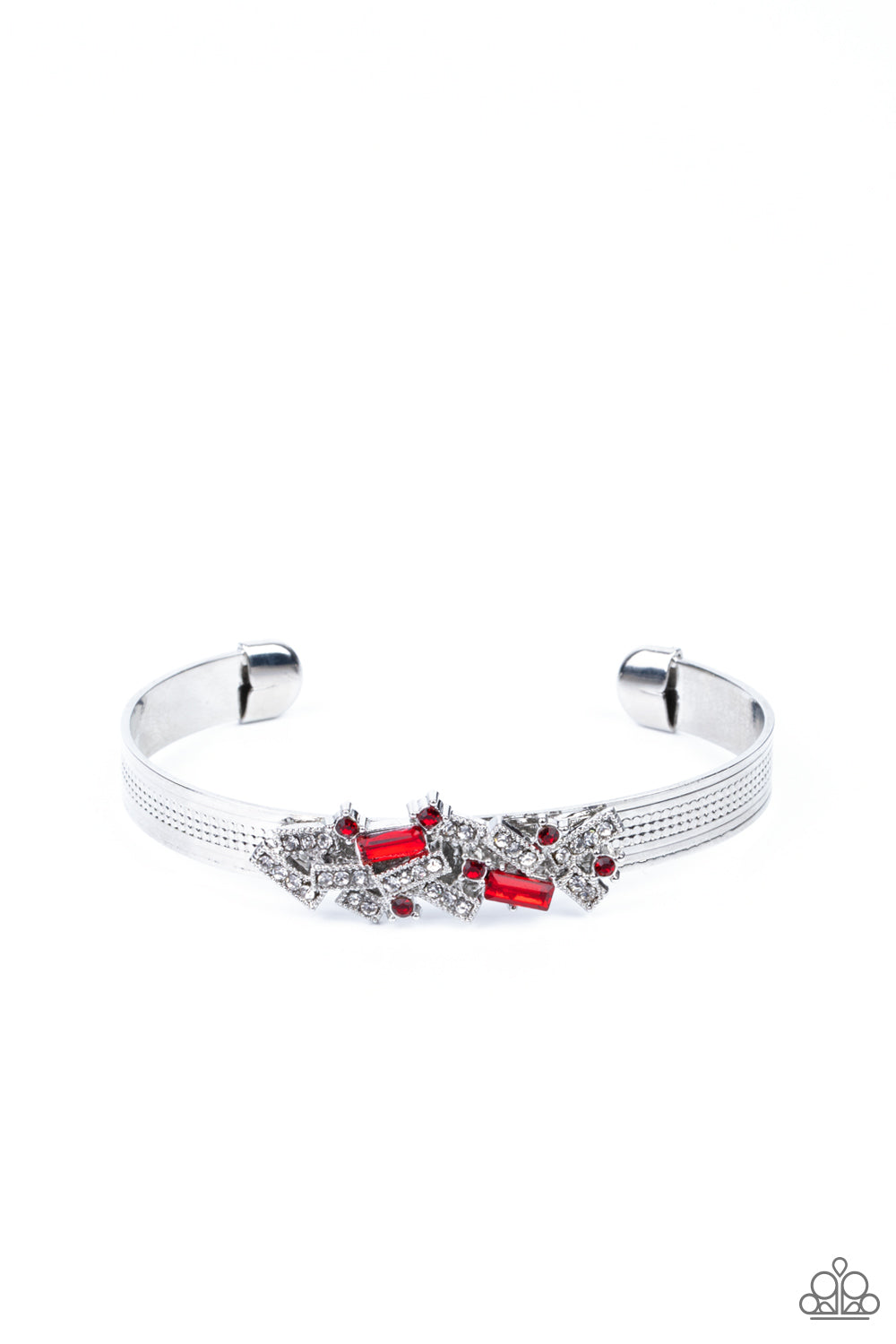 A Chic Clique - red - Paparazzi bracelet