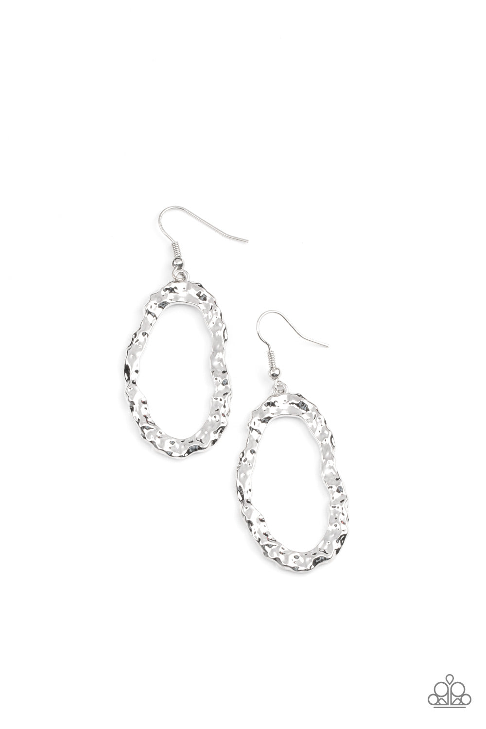 ARTIFACT Checker - silver - Paparazzi earrings