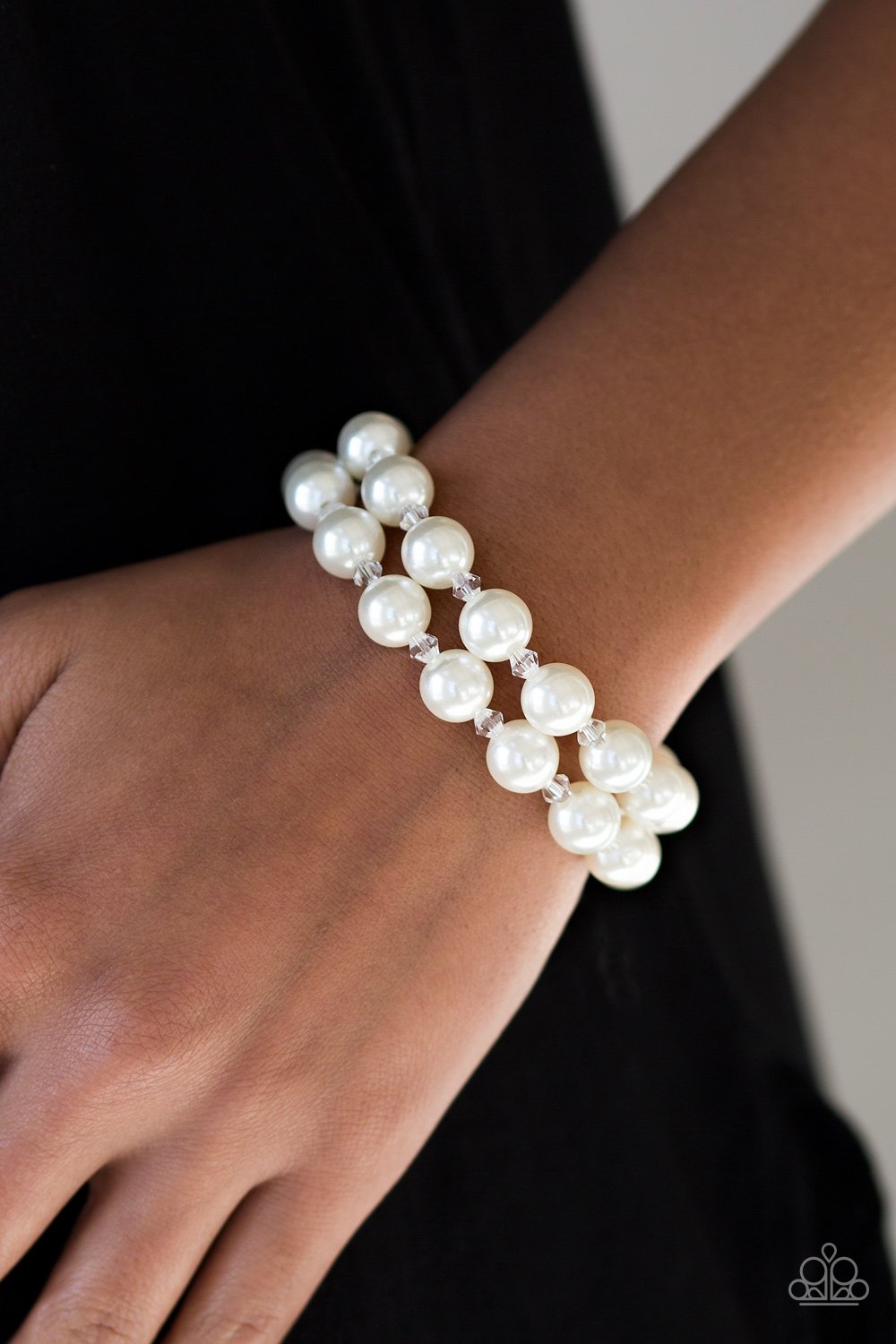 Ballroom and Board - white - Paparazzi bracelet