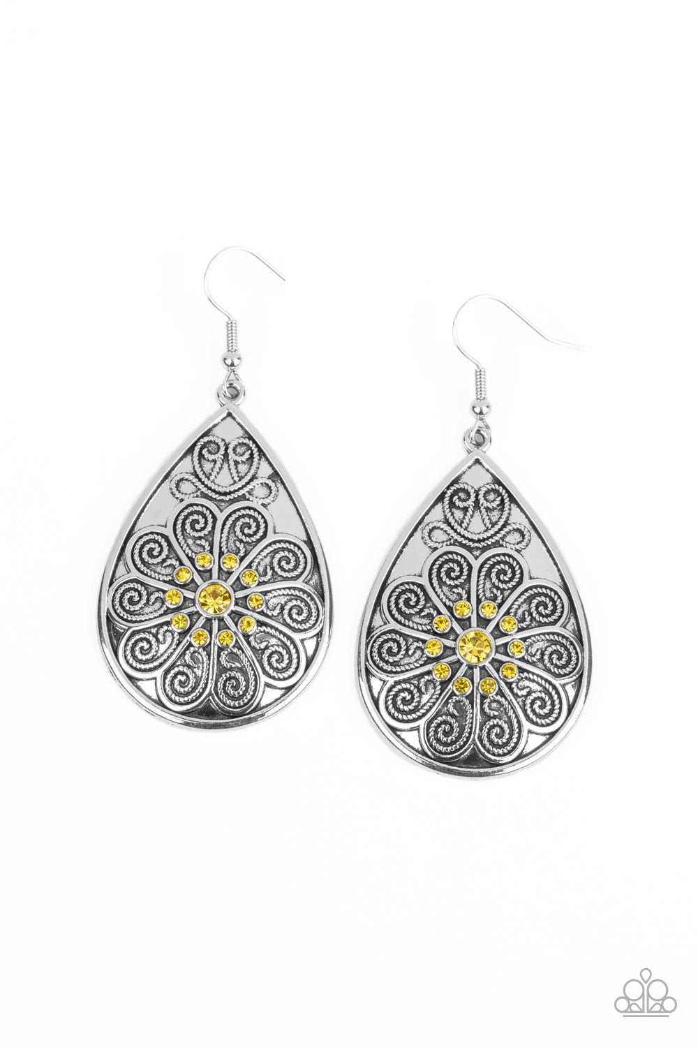 Banquet Bling - yellow - Paparazzi earrings