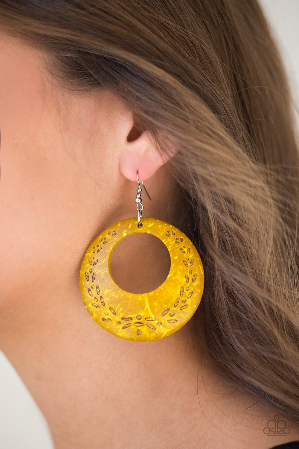 Beach Club Clubbin - yellow - Paparazzi earrings