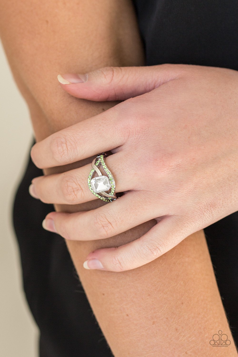 Bling it On - green - Paparazzi ring