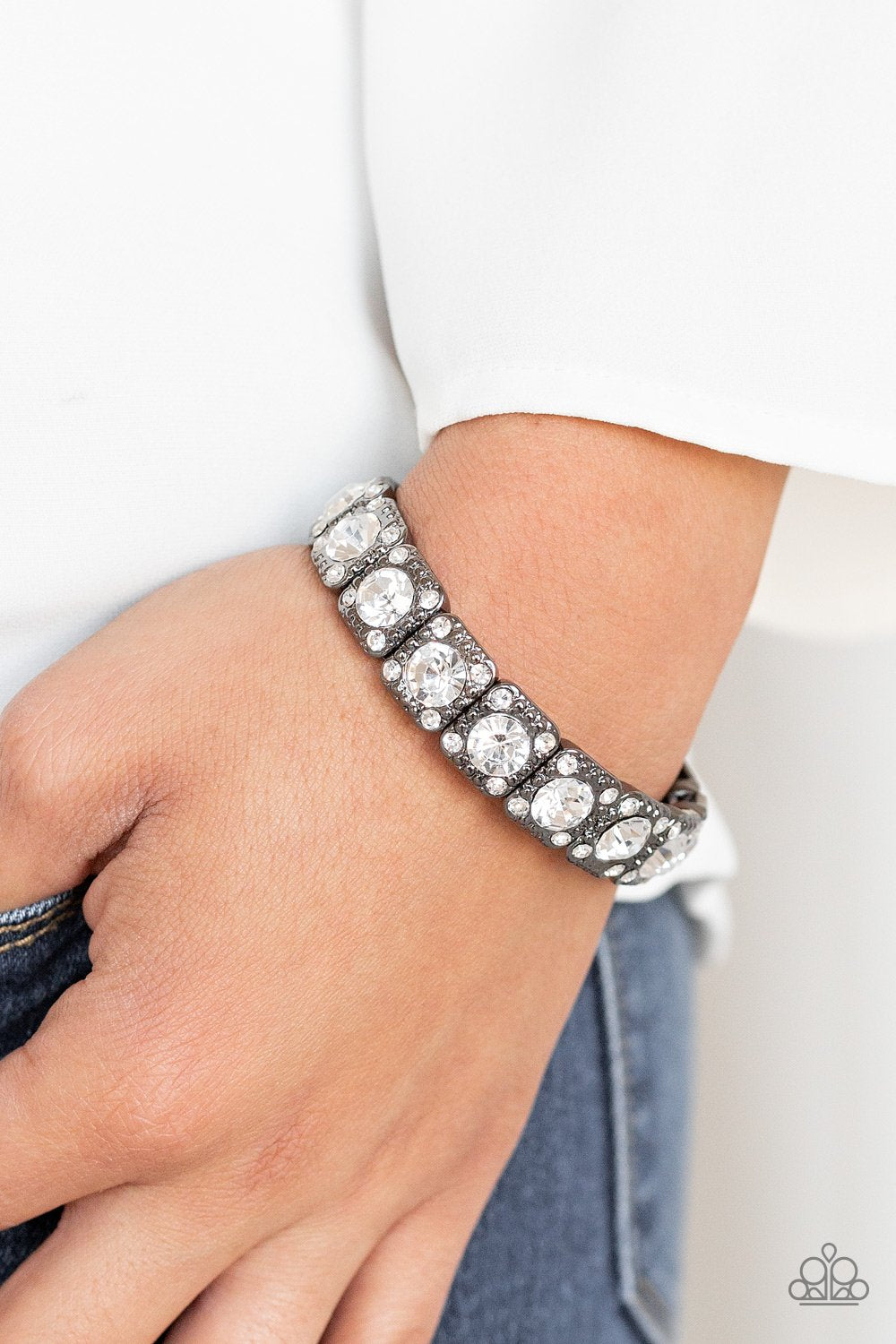 Blinged Out-black-Paparazzi bracelet
