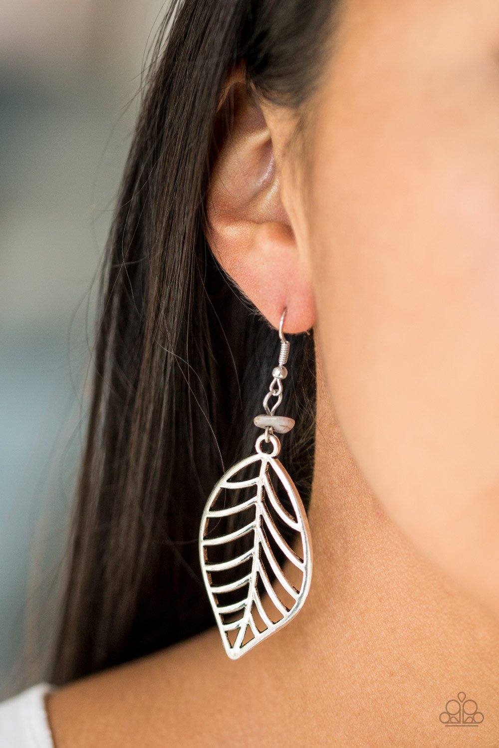 Bough Out - silver - Paparazzi earrings