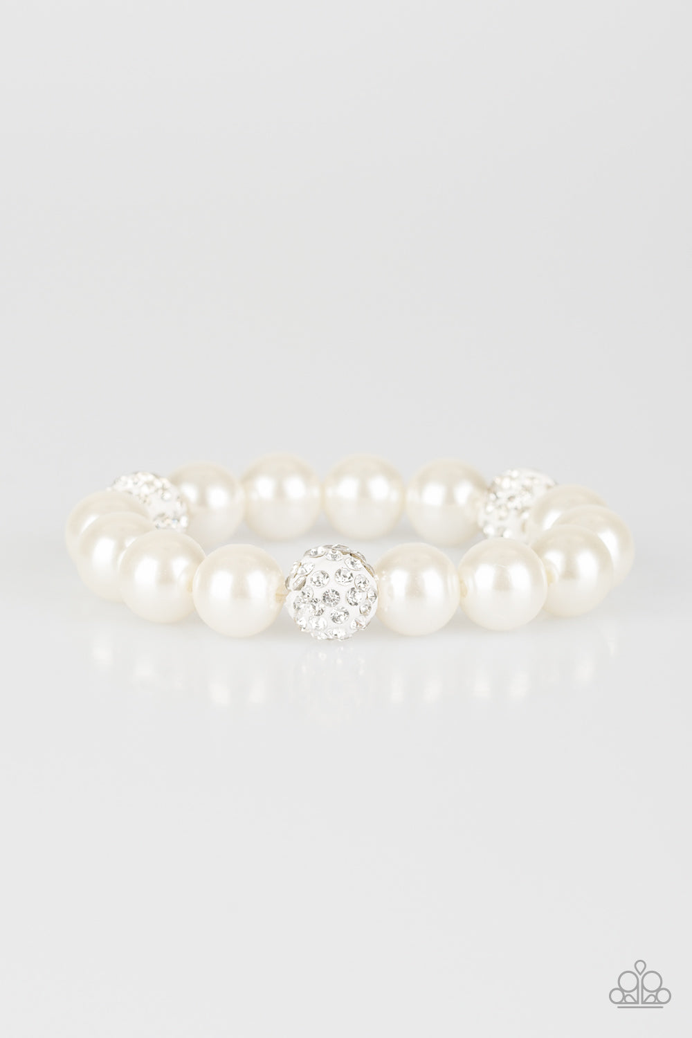 Cake Walk - white - Paparazzi bracelet