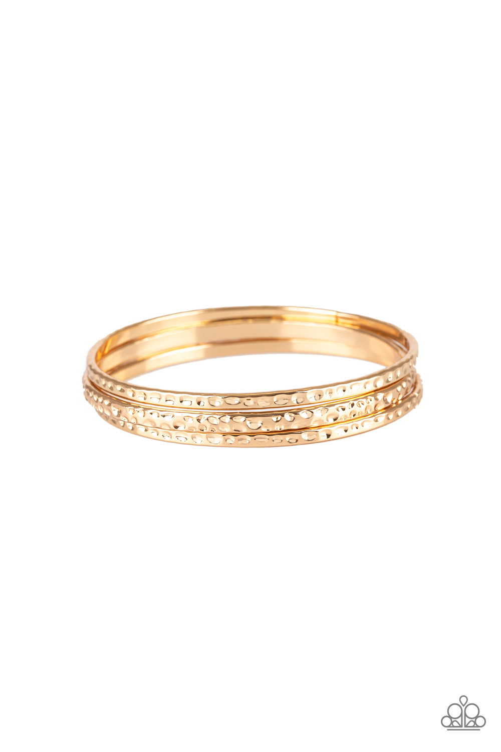 Casually Couture - gold - Paparazzi bracelet