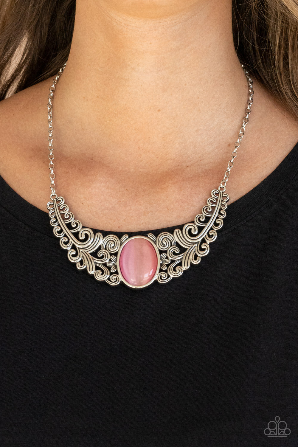 EDEN + ELIE Horizon Lariat necklace - blossom pink