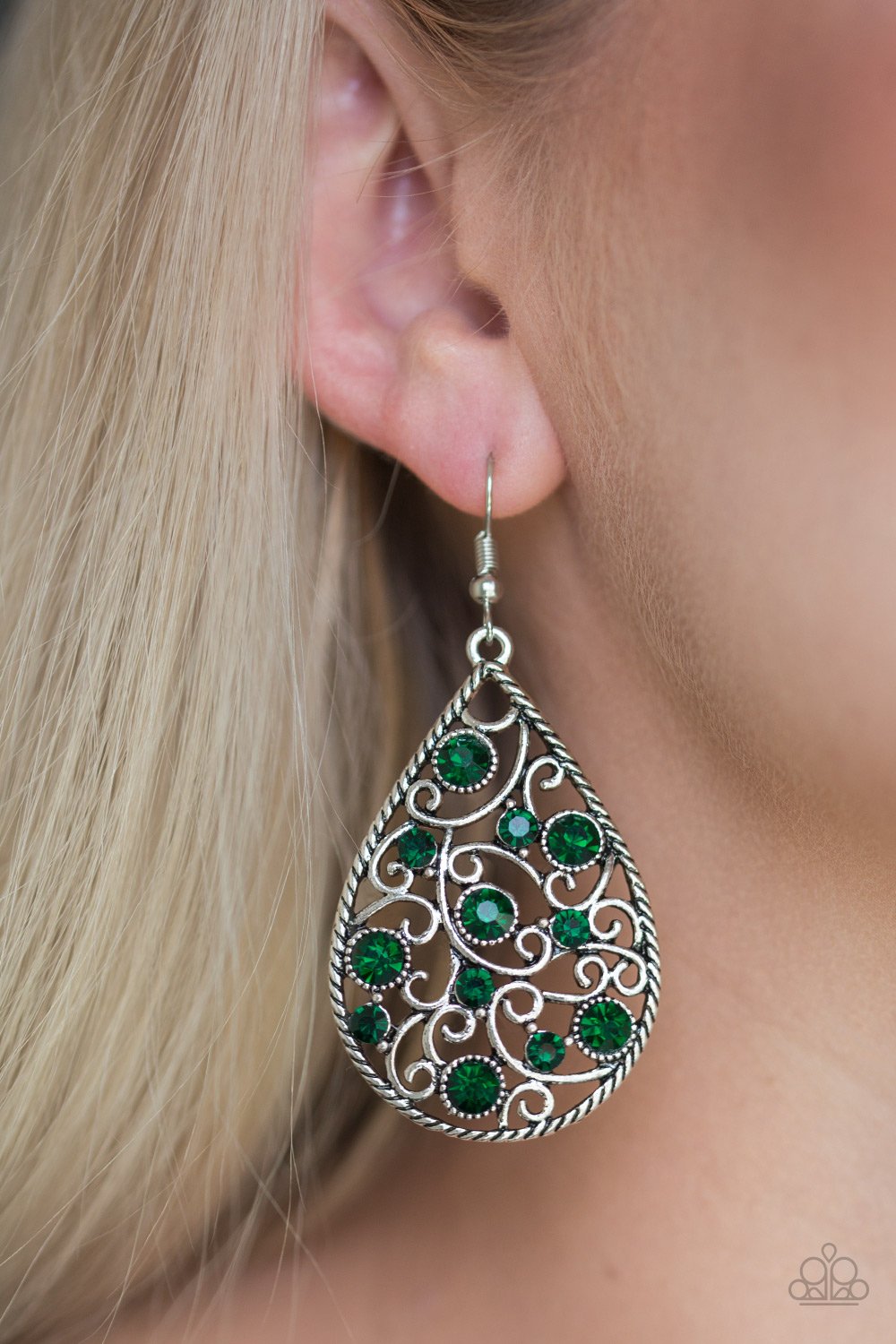 Certainly Courtier - green - Paparazzi earrings