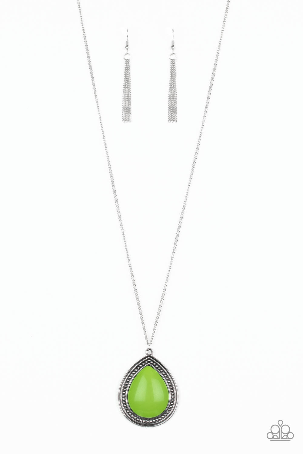 Chroma Courageous - green - Paparazzi necklace