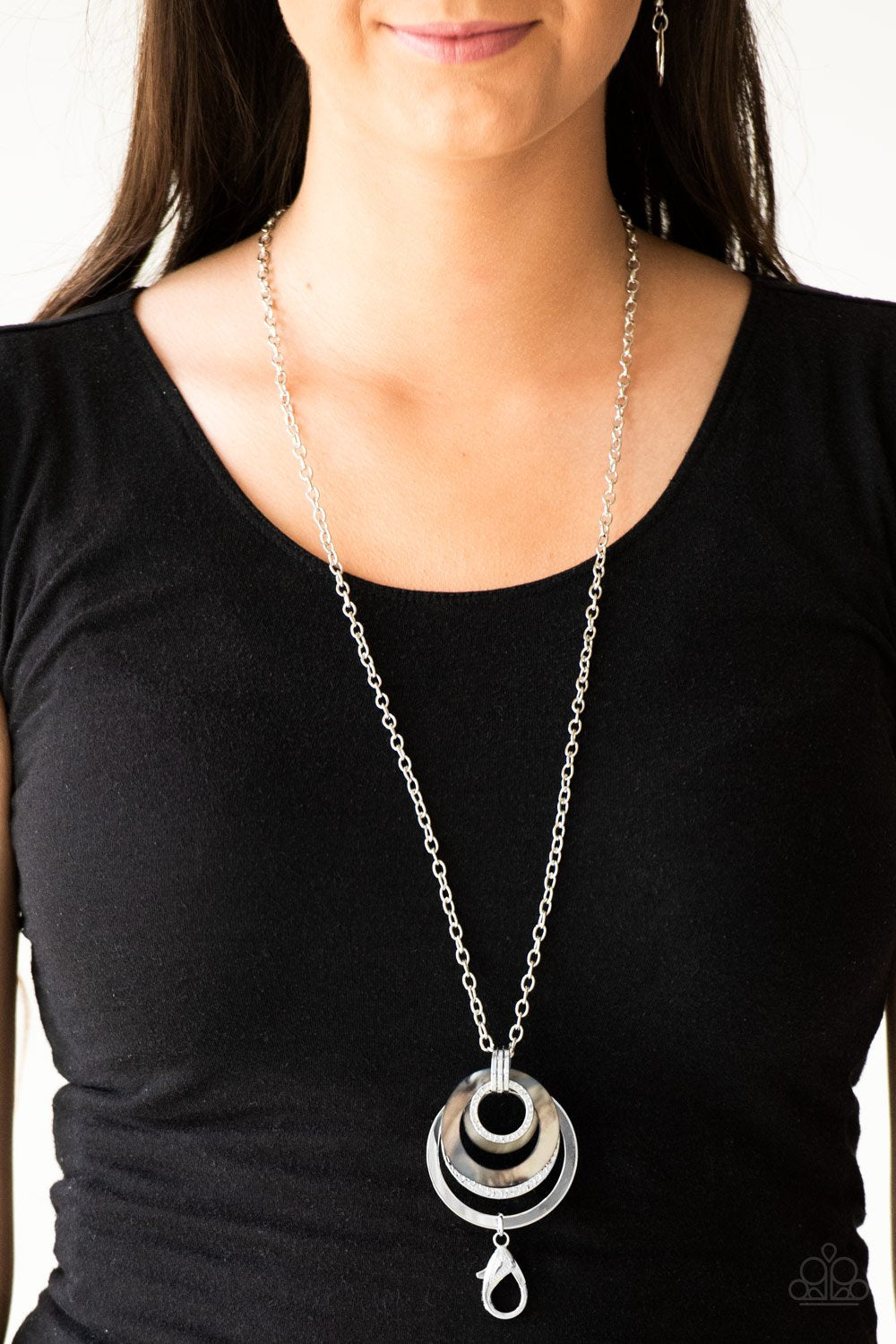 Coast Coasting - silver - Paparazzi LANYARD necklace