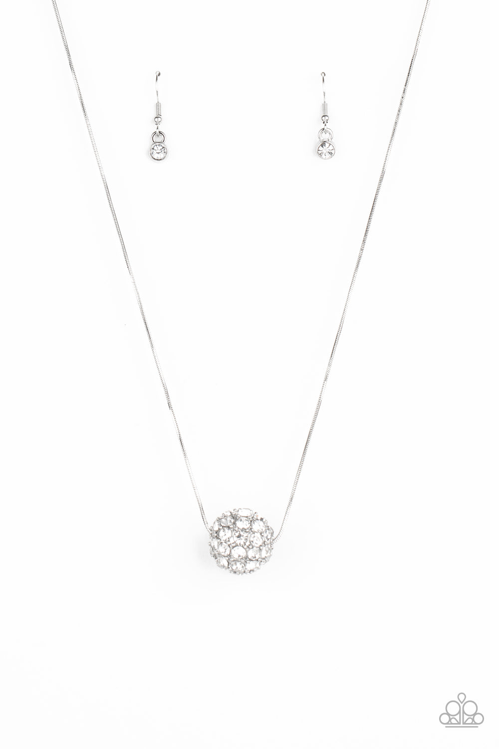 Come Out Of Your BOMBSHELL - white - Paparazzi necklace