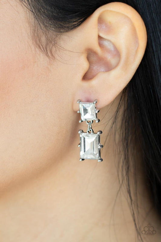 Cosmic Queen - white - Paparazzi earrings