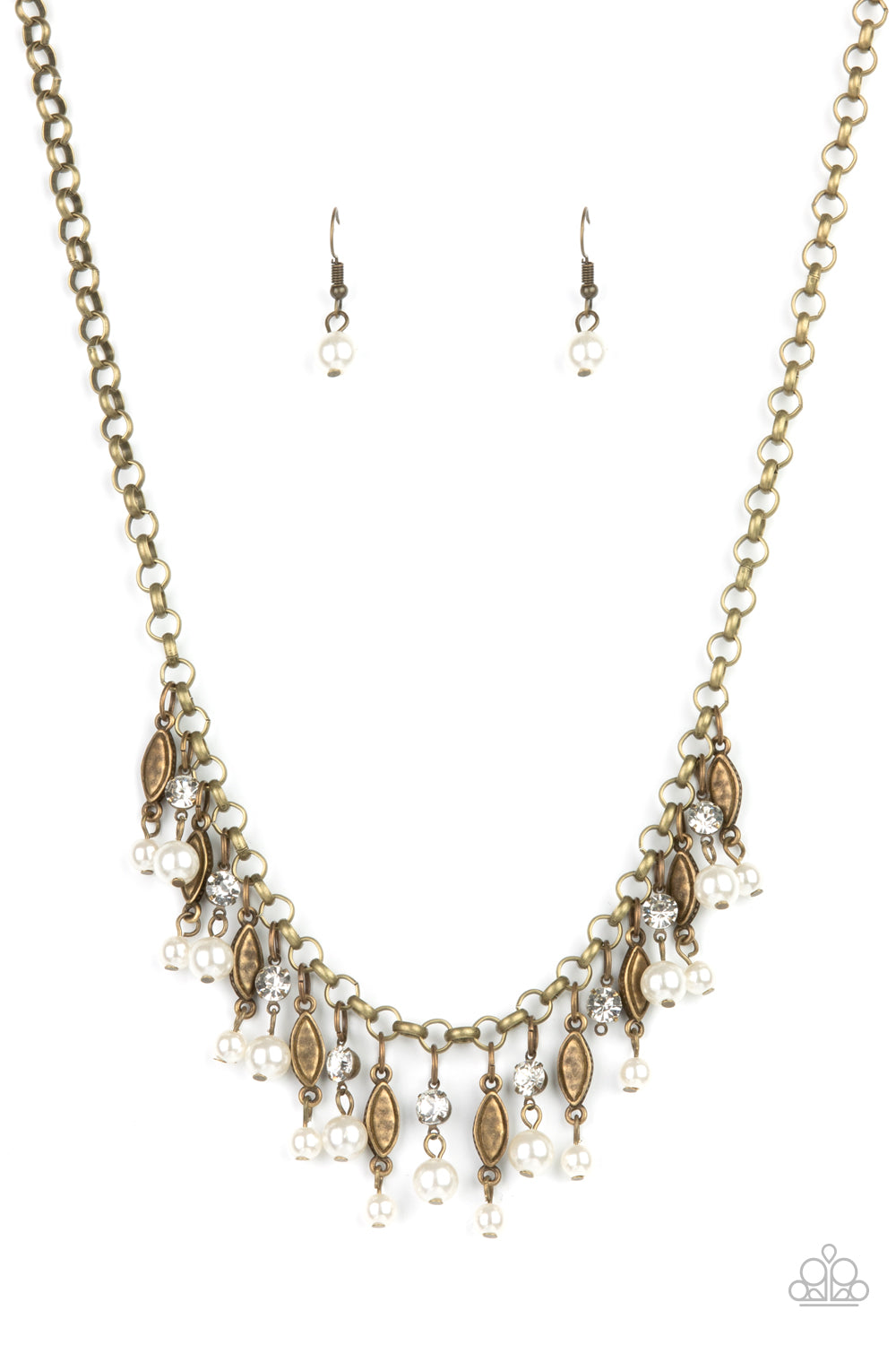 Cosmopolitan Couture - brass - Paparazzi neckalce