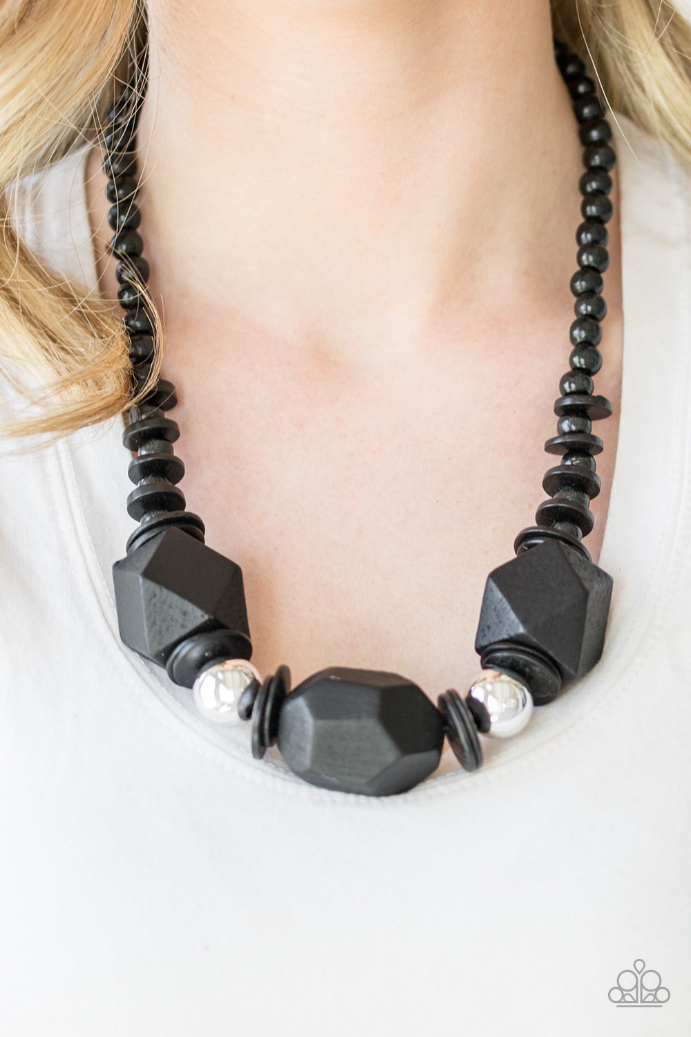 Costa Maya Majesty - black - Paparazzi necklace