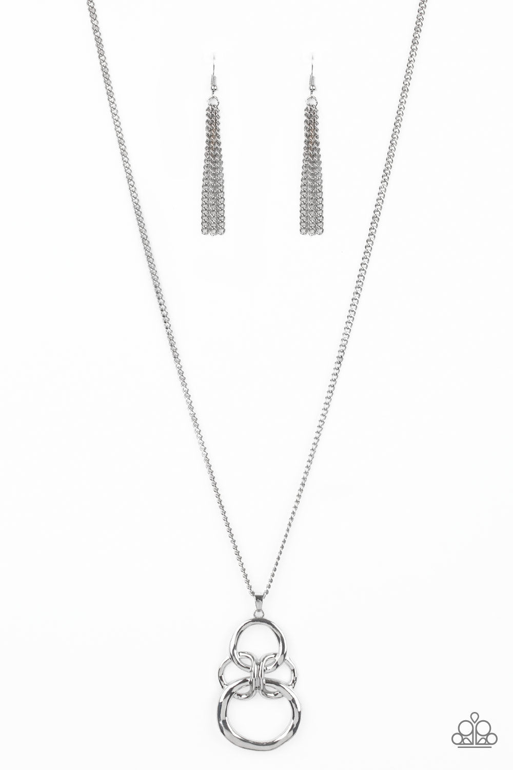 Courageous Contour - silver - Paparazzi necklace