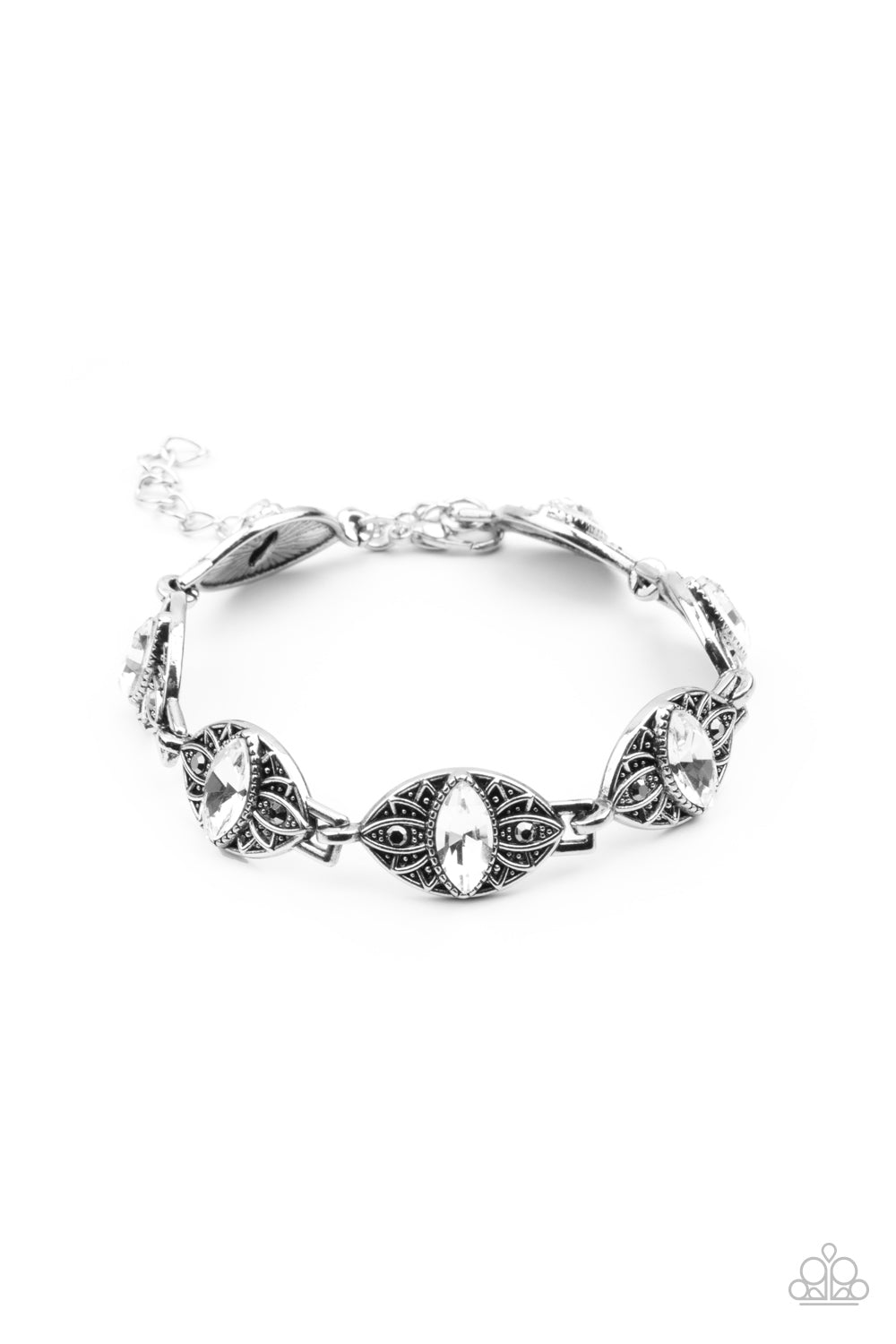 Crown Privilege - white - Paparazzi bracelet