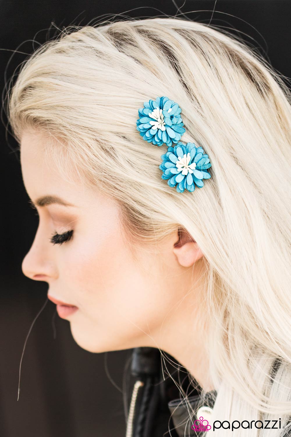 DAISY For You - Blue - Paparazzi hair clips