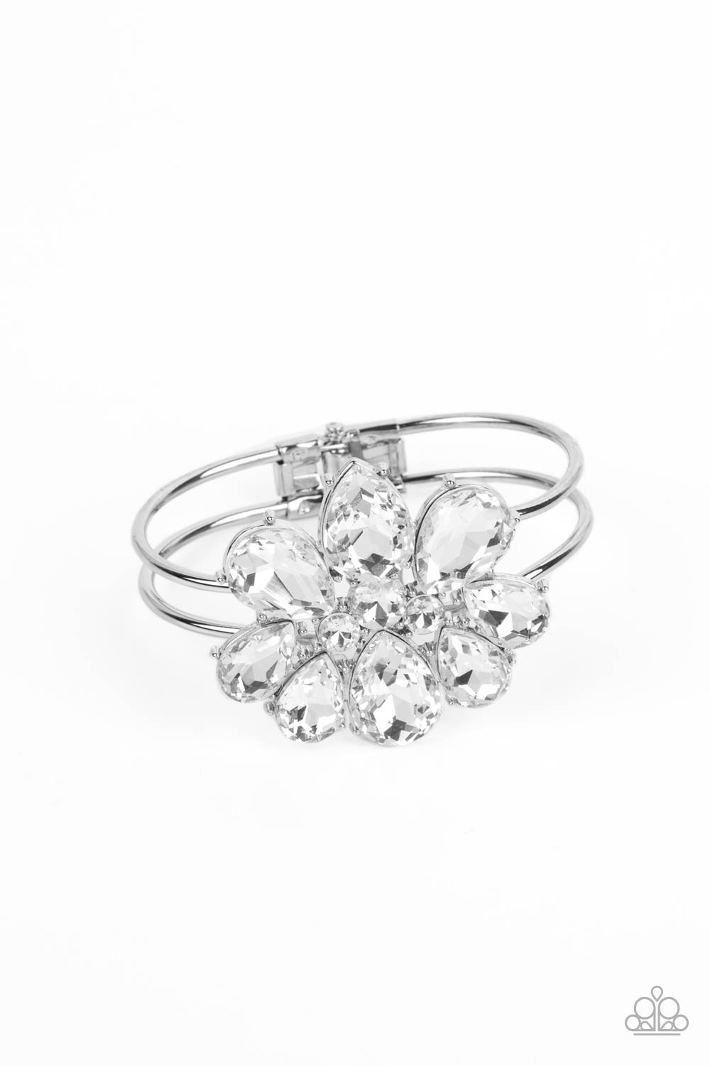 DAUNTLESS is More - white - Paparazzi bracelet