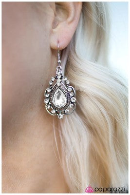 Dancing with the Stars - Paparazzi earrings