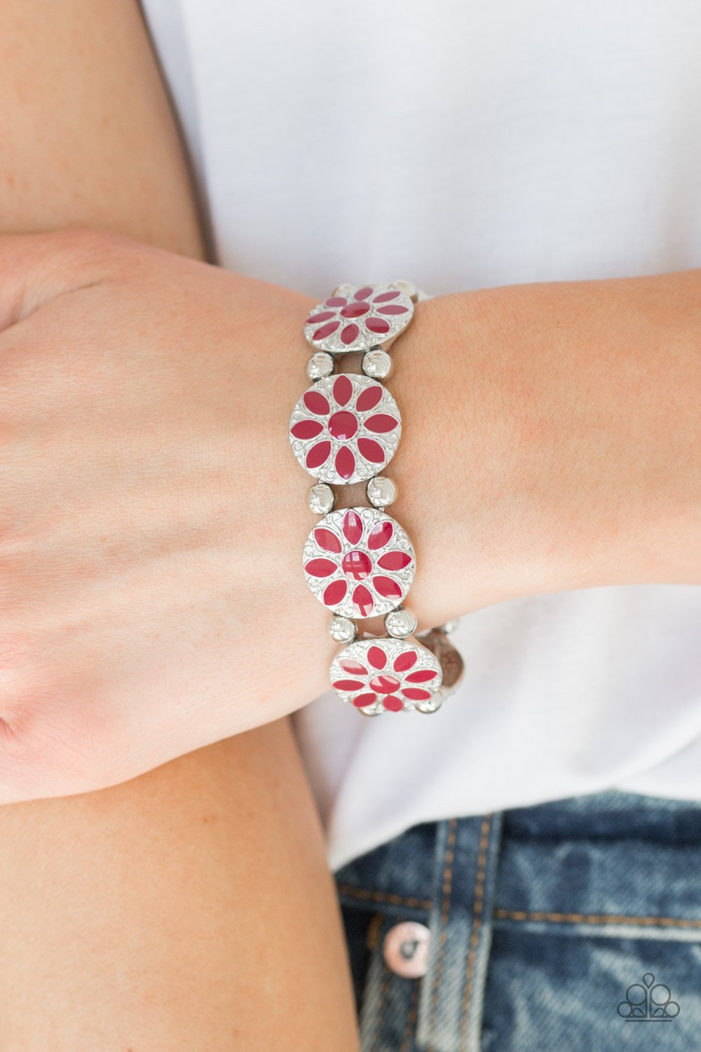 Dancing Dahlias-red-Paparazzi bracelet