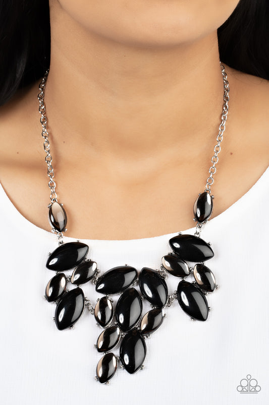 Date Night Nouveau - black - Paparazzi necklace