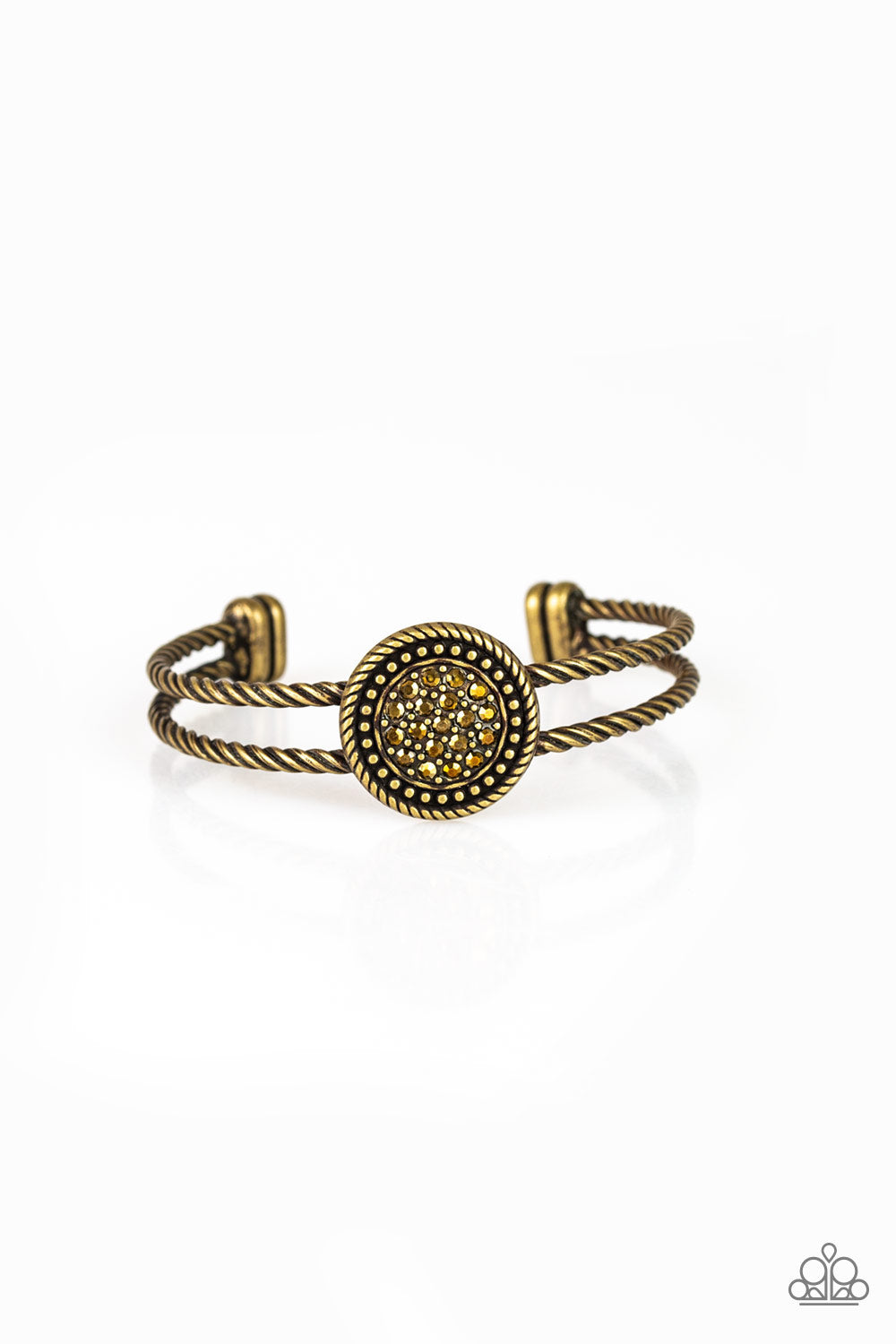 Definitely Dazzling - brass - Paparazzi bracelet