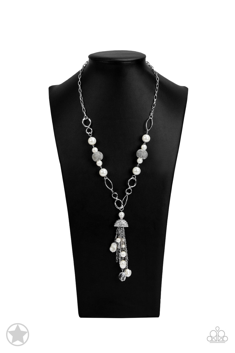 Designated Diva - white - Paparazzi necklace