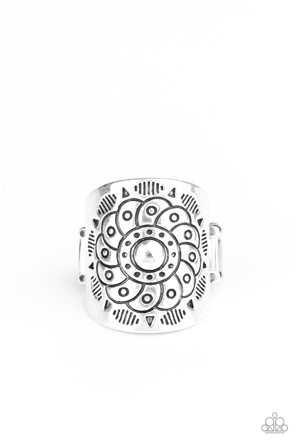 Dig It - silver - Paparazzi ring